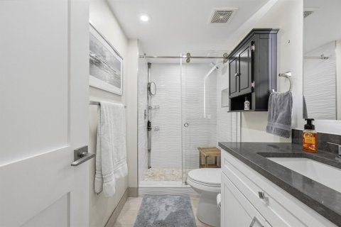 Condominio en venta en Fort Lauderdale, Florida, 2 dormitorios, 139.35 m2 № 2242586 - foto 15