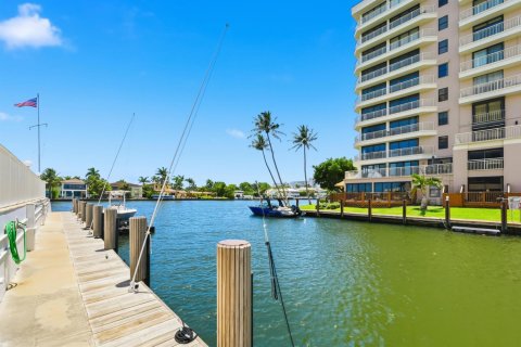 Condominio en venta en Fort Lauderdale, Florida, 2 dormitorios, 139.35 m2 № 2242586 - foto 28
