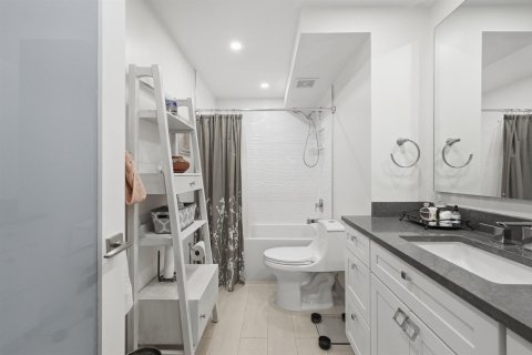 Condominio en venta en Fort Lauderdale, Florida, 2 dormitorios, 139.35 m2 № 2242586 - foto 21