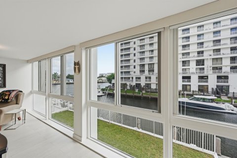 Condominio en venta en Fort Lauderdale, Florida, 2 dormitorios, 139.35 m2 № 2242586 - foto 3