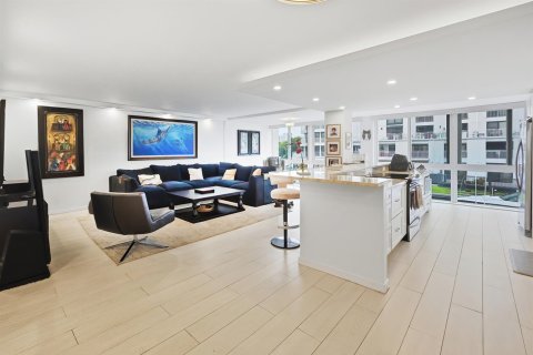 Condominio en venta en Fort Lauderdale, Florida, 2 dormitorios, 139.35 m2 № 2242586 - foto 2