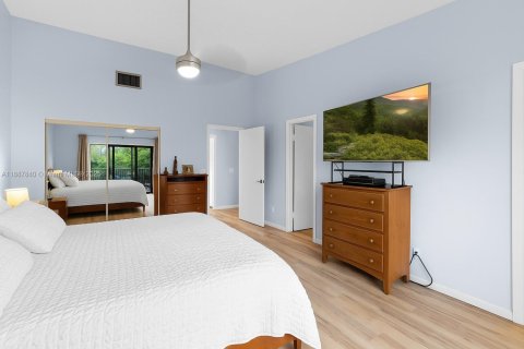 Townhouse in Weston, Florida 3 bedrooms, 145.3 sq.m. № 1941823 - photo 30