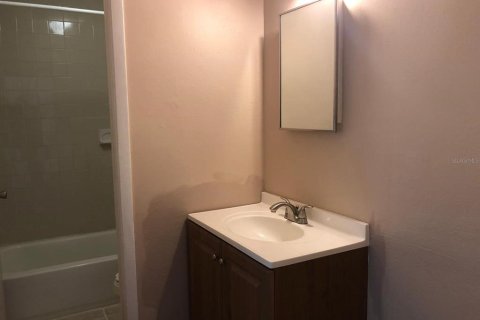 Condominio en venta en Orlando, Florida, 1 dormitorio, 59.74 m2 № 1723702 - foto 12