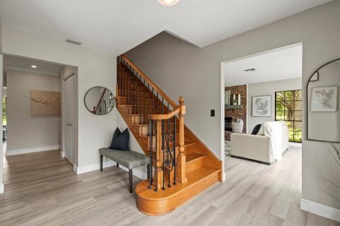 Casa en venta en Tampa, Florida, 4 dormitorios, 257.06 m2 № 1795968 - foto 2