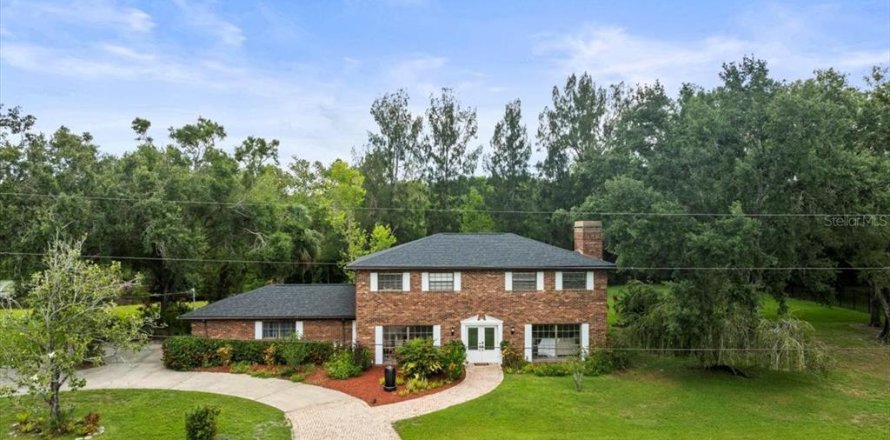Casa en Tampa, Florida 4 dormitorios, 257.06 m2 № 1795968