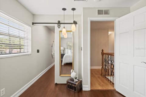 Casa en venta en Tampa, Florida, 4 dormitorios, 257.06 m2 № 1795968 - foto 30