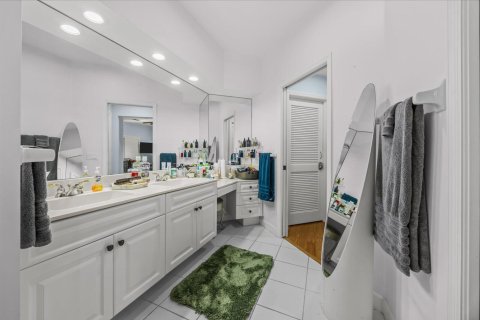 Купить виллу или дом в Палм Сити, Флорида 4 комнаты, 228.17м2, № 2244878 - фото 30