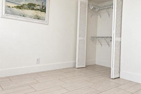 Copropriété à louer à Pompano Beach, Floride: 2 chambres, 86.96 m2 № 2384920 - photo 15