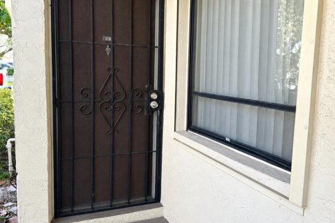 Copropriété à louer à Pompano Beach, Floride: 2 chambres, 86.96 m2 № 2384920 - photo 25