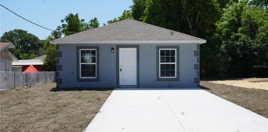 House in Winter Haven, Florida 3 bedrooms, 94.11 sq.m. № 1718115