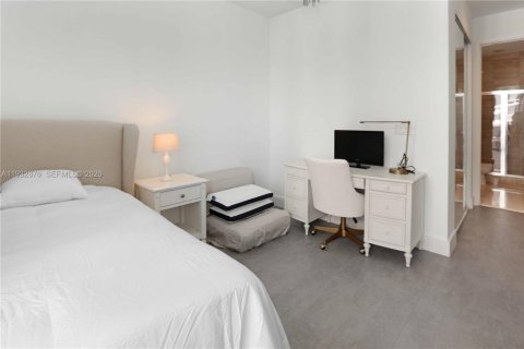 Copropriété à vendre à Sunny Isles Beach, Floride: 3 chambres, 183.39 m2 № 1992086 - photo 23