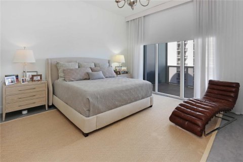 Copropriété à vendre à Sunny Isles Beach, Floride: 3 chambres, 183.39 m2 № 1992086 - photo 27