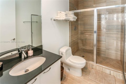 Copropriété à vendre à Sunny Isles Beach, Floride: 3 chambres, 183.39 m2 № 1992086 - photo 26