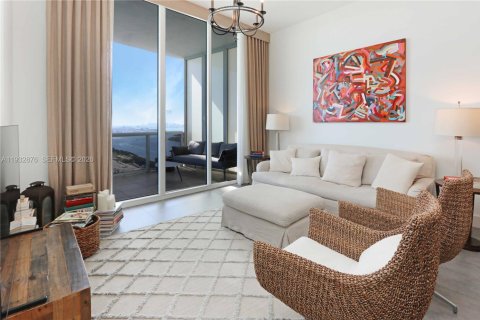 Copropriété à vendre à Sunny Isles Beach, Floride: 3 chambres, 183.39 m2 № 1992086 - photo 6