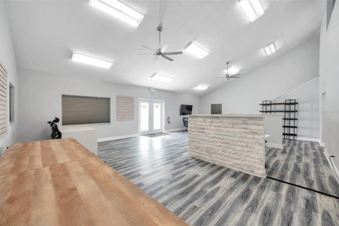 Propiedad comercial en venta en Largo, Florida, 5 dormitorios, 254.18 m2 № 1732606 - foto 15