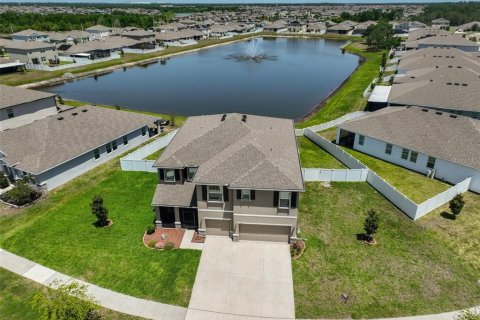 Casa en alquiler en Riverview, Florida, 5 dormitorios, 382.01 m2 № 1914079 - foto 1
