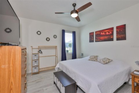 Casa en alquiler en Riverview, Florida, 5 dormitorios, 382.01 m2 № 1914079 - foto 25