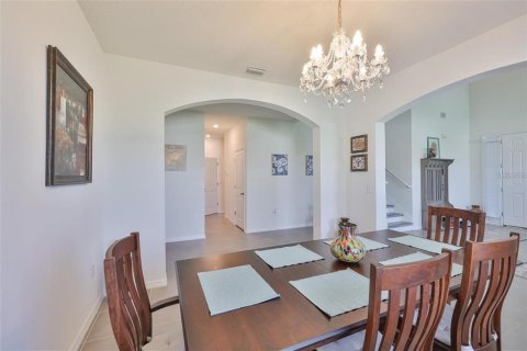 Casa en alquiler en Riverview, Florida, 5 dormitorios, 382.01 m2 № 1914079 - foto 11