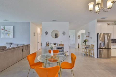 Casa en alquiler en Riverview, Florida, 5 dormitorios, 382.01 m2 № 1914079 - foto 14