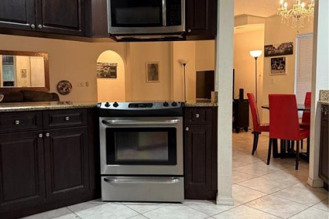 Casa en venta en Spring Hill, Florida, 4 dormitorios, 220.92 m2 № 1904266 - foto 9