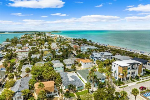 Casa en venta en Saint Pete Beach, Florida, 3 dormitorios, 174.93 m2 № 1677858 - foto 14