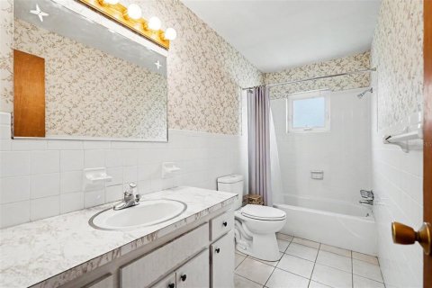 Villa ou maison à vendre à Zephyrhills, Floride: 3 chambres, 147.34 m2 № 2404915 - photo 29