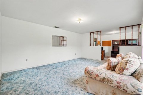 Villa ou maison à vendre à Zephyrhills, Floride: 3 chambres, 147.34 m2 № 2404915 - photo 8