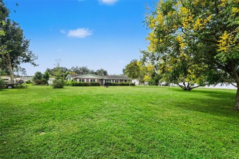Villa ou maison à vendre à Zephyrhills, Floride: 3 chambres, 147.34 m2 № 2404915 - photo 5
