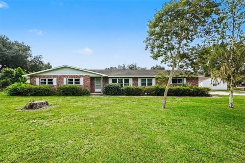 Villa ou maison à vendre à Zephyrhills, Floride: 3 chambres, 147.34 m2 № 2404915 - photo 2