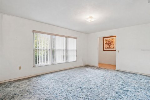 Villa ou maison à vendre à Zephyrhills, Floride: 3 chambres, 147.34 m2 № 2404915 - photo 10