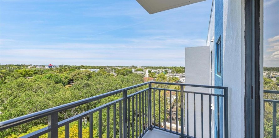 Appartement à North Miami, Floride 2 chambres, 83.7 m2 № 1821588