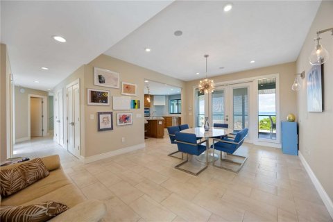 Casa en venta en Sarasota, Florida, 6 dormitorios, 776.48 m2 № 1719474 - foto 16