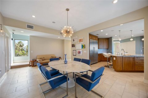 Casa en venta en Sarasota, Florida, 6 dormitorios, 776.48 m2 № 1719474 - foto 15