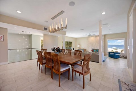 Casa en venta en Sarasota, Florida, 6 dormitorios, 776.48 m2 № 1719474 - foto 10