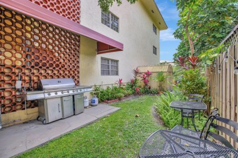 Condo in Fort Lauderdale, Florida, 2 bedrooms № 2154165 - photo 19