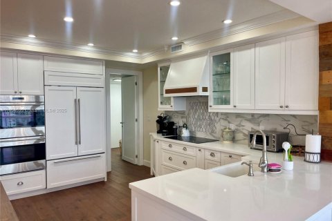 Condominio en alquiler en Aventura, Florida, 3 dormitorios, 249.91 m2 № 2054757 - foto 11