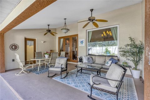 Купить виллу или дом в Апопка, Флорида 6 комнат, 242.47м2, № 1754803 - фото 22