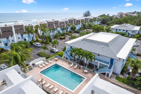Condo in Jensen Beach, Florida, 1 bedroom № 2193327 - photo 3
