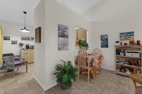 Casa en venta en Lakeland, Florida, 2 dormitorios, 87.42 m2 № 1910142 - foto 24