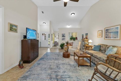 Casa en venta en Lakeland, Florida, 2 dormitorios, 87.42 m2 № 1910142 - foto 4