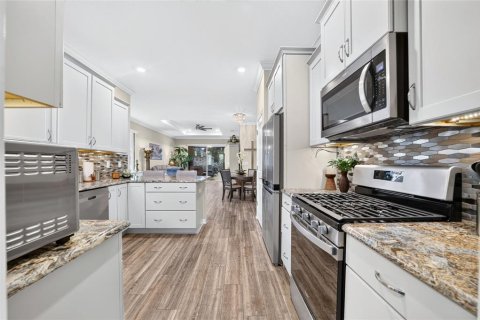 Villa ou maison à vendre à Ocala, Floride: 2 chambres, 124.67 m2 № 2411508 - photo 23