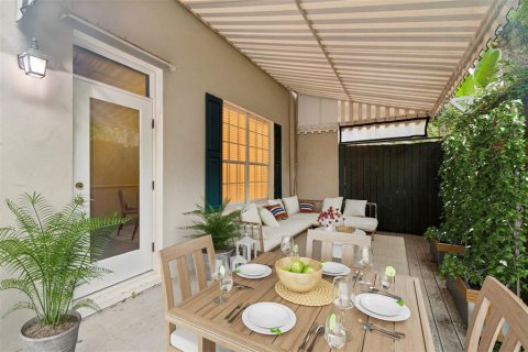 Condo in Tampa, Florida, 3 bedrooms  № 2299758 - photo 23