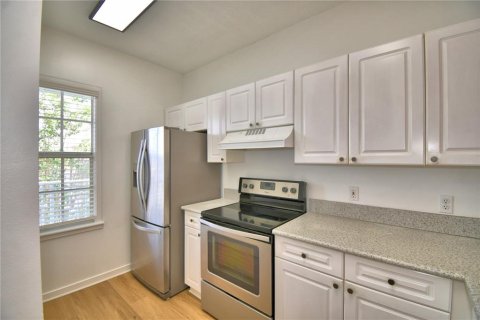 Condo in Kissimmee, Florida, 2 bedrooms  № 1635865 - photo 28