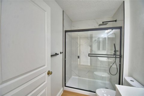 Condo in Kissimmee, Florida, 2 bedrooms  № 1635865 - photo 8