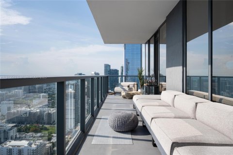 Condo in Miami, Florida, 3 bedrooms  № 1973632 - photo 20