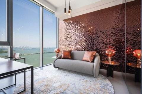 Condo in Miami, Florida, 3 bedrooms  № 1973632 - photo 19