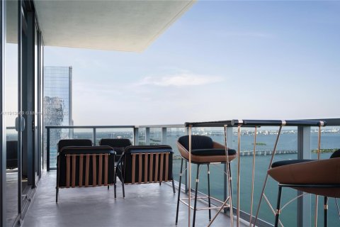 Condo in Miami, Florida, 3 bedrooms  № 1973632 - photo 21