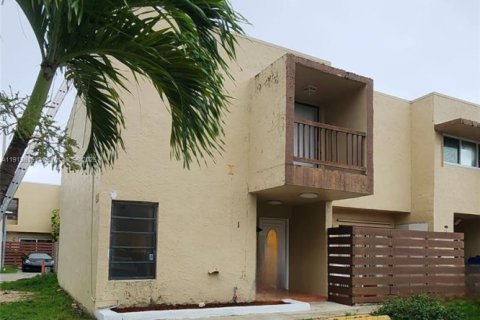 Condo à Miami, Floride, 2 chambres  № 1968889