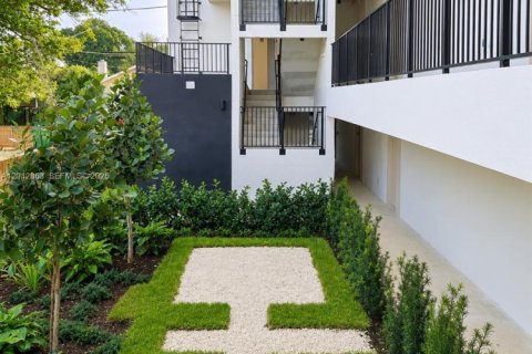 Appartement à louer à Miami, Floride: 2 chambres № 2184393 - photo 4