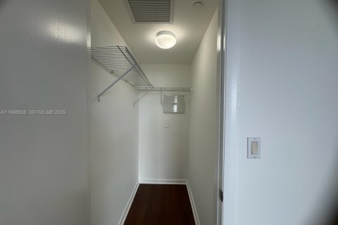Copropriété à louer à Miami, Floride: 1 chambre, 65.03 m2 № 2145672 - photo 13